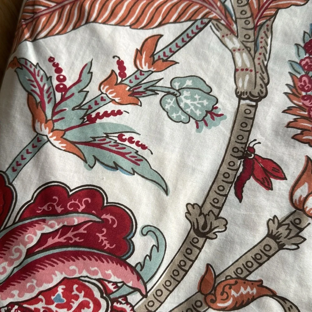 - Pottery barn floral twin duvet. New!